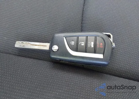 2021 Toyota Corolla Le z USA, uszkodzony, nr VIN 5YFEPMAEXMP174849